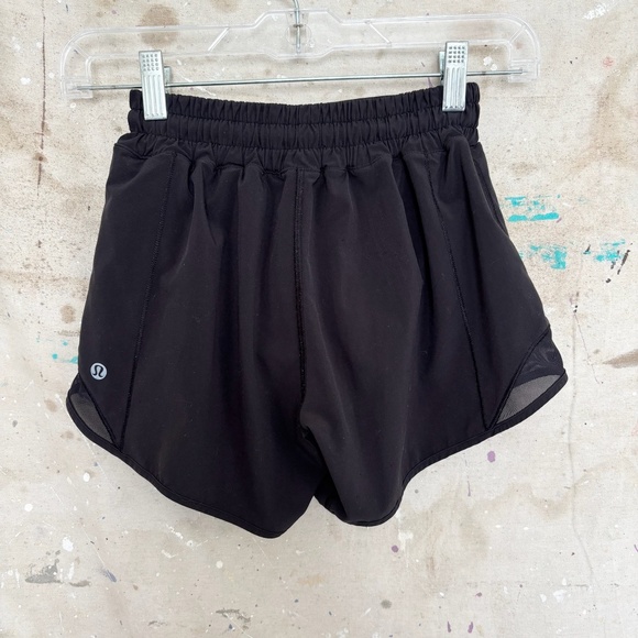 Lululemon Hotty Hot Short II Long 4" - Picture 3 of 6